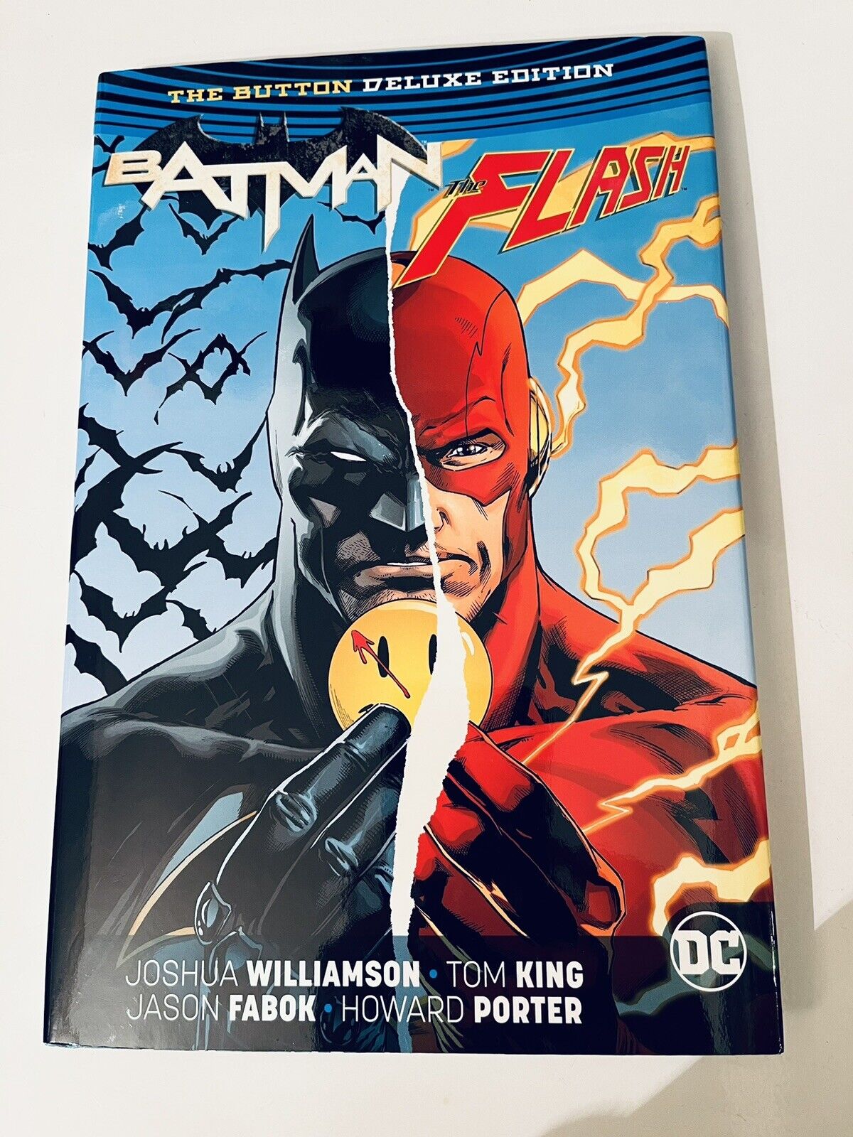 BATMAN / FLASH: THE BUTTON DELUXE EDITION ~ HARDCOVER ~ DC Comics HC