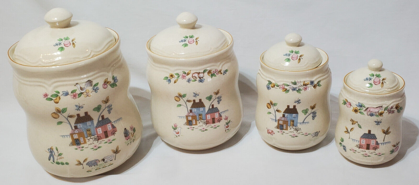 Vintage International China HEARTLAND Set of 4 Ceramic Kitchen Canisters VGC