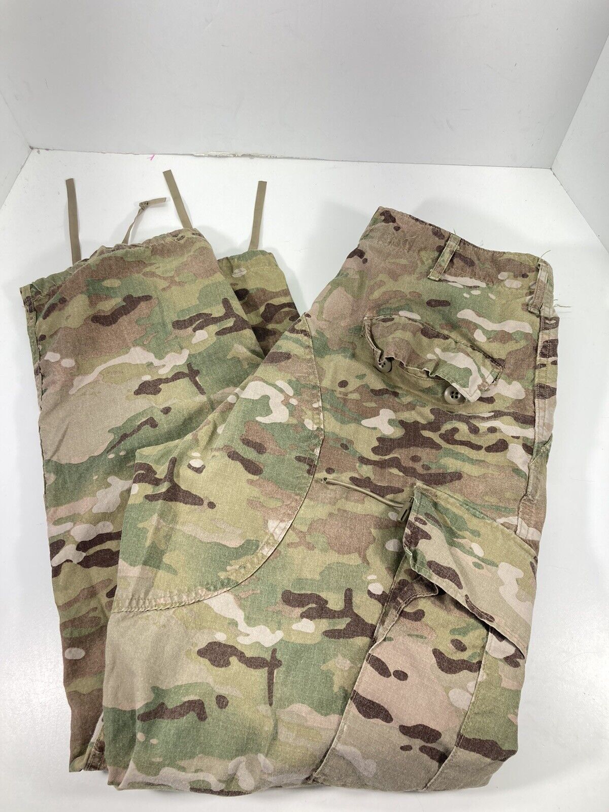 Military OCP FRACU Pants Men Size Medium Short Flame Resistant Multicam Cargo