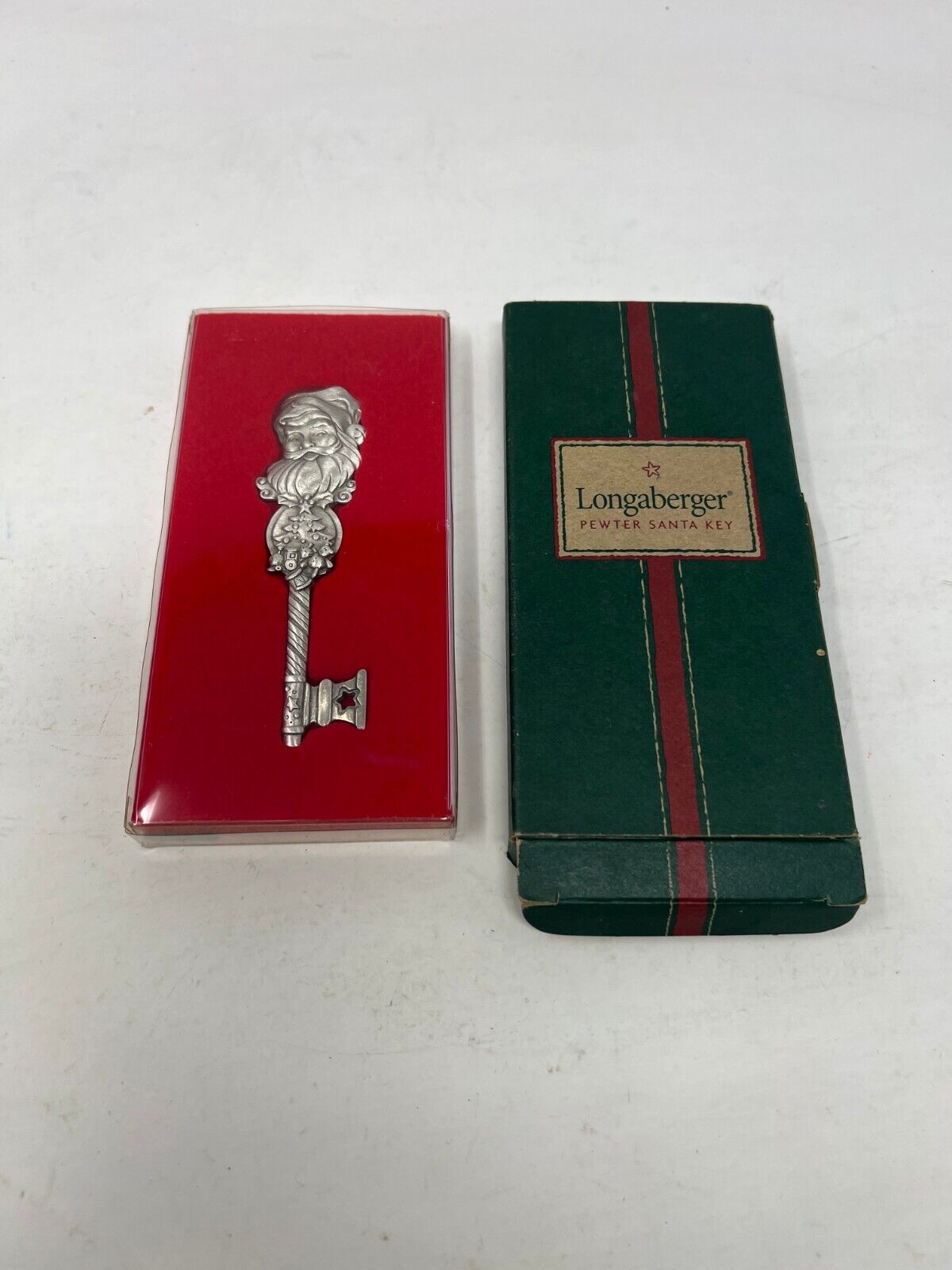Longaberger 2001 Pewter Santa Key*CHRISTMAS*CHILDREN*TREE ORNAMENT*NEW IN BOX