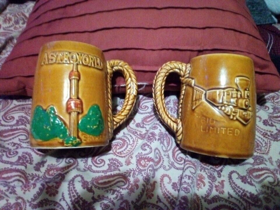 Vintage Astroworld 610 Limited Skyrama Ceramic Coffee Mugs (2)