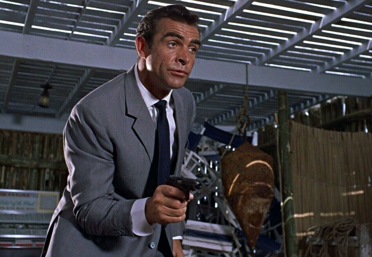 SEAN CONNERY 007 Spy James Bond Movie Dr. No Publicity Photo 8\