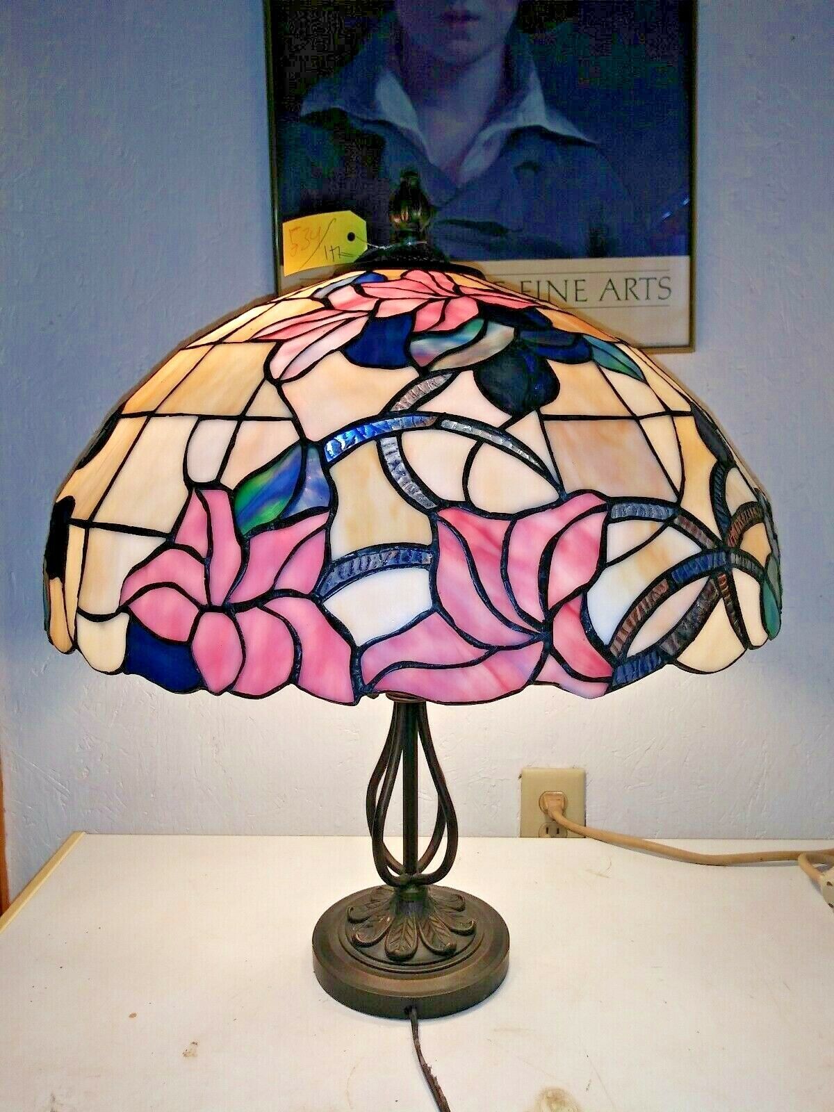 Vintage Dale Tiffany LARGE Stained Slag Glass Lamp Pink Lavender blue 24\