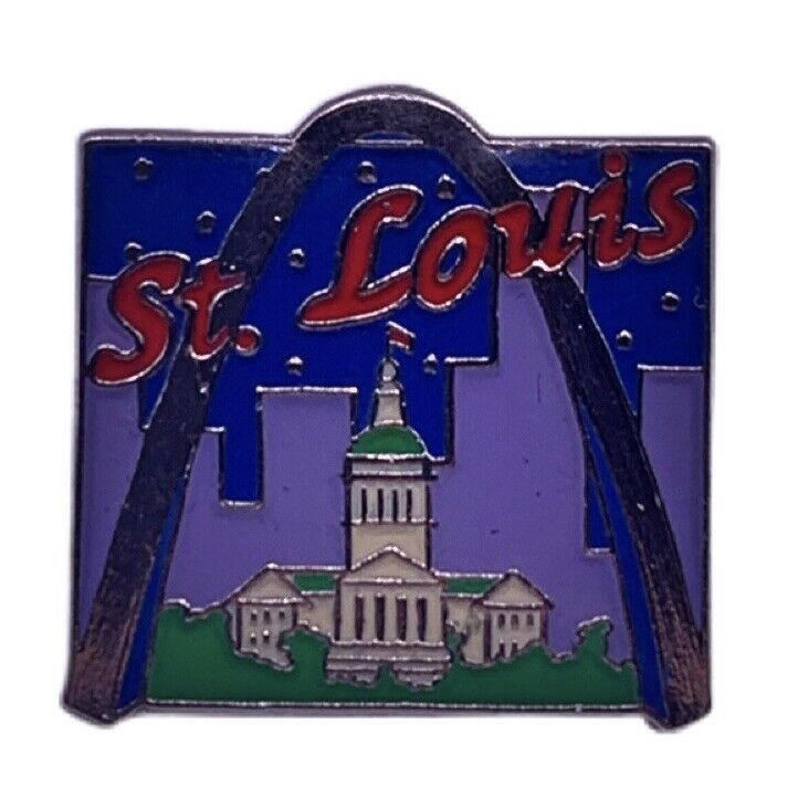 Vintage St. Louis Missouri Gateway Arch and Courthouse Travel Souvenir Pin