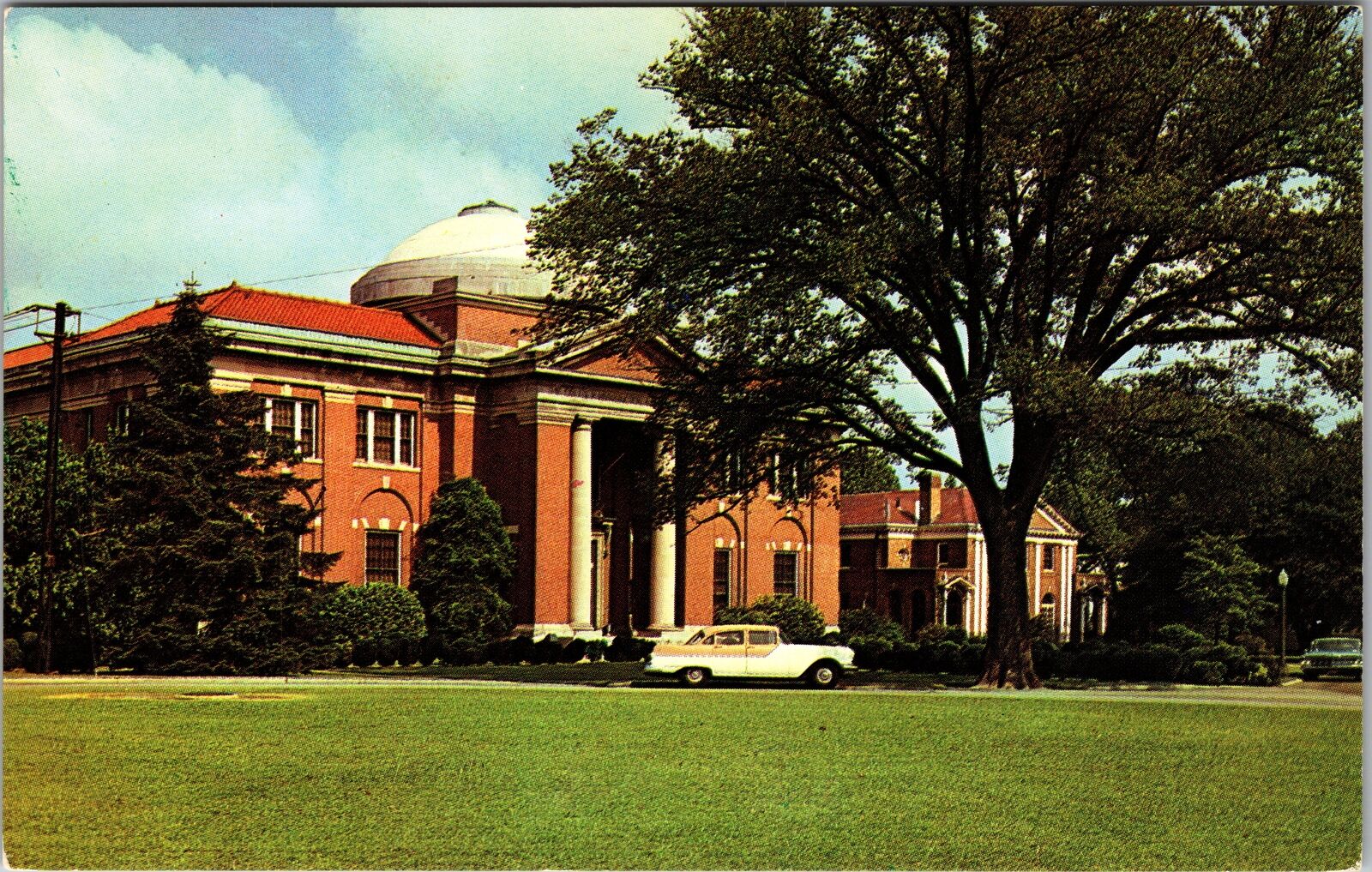 Hampton VA-Virginia, Hampton Institute Library, Vintage Postcard