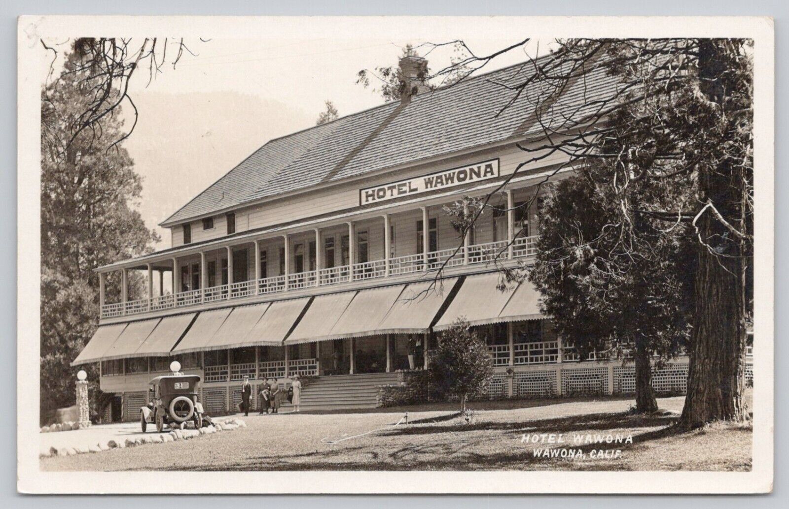 Postcard Hotel Wawona Classic Vintage Car And People Wawona California RPPC 1928