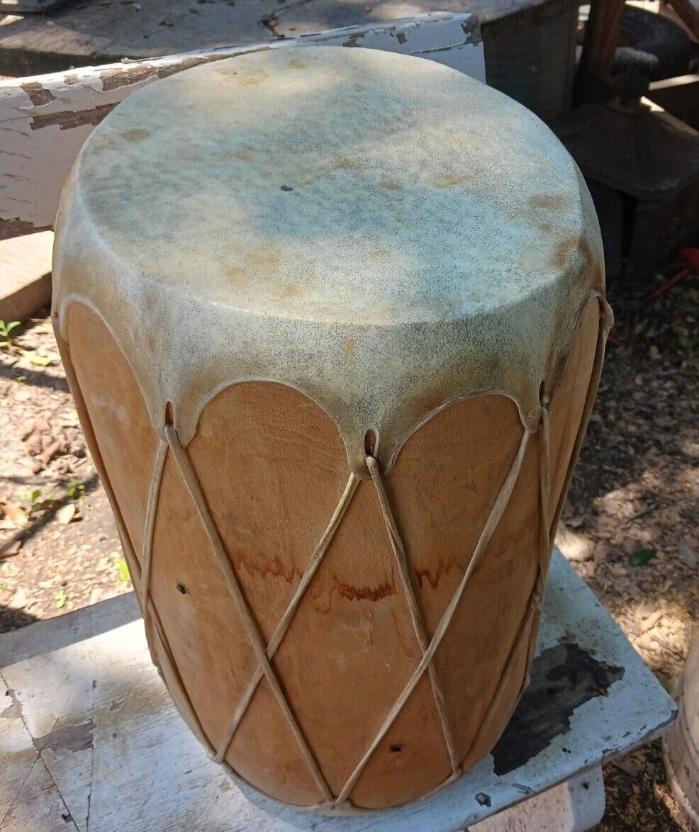**AWESOME  NATIVE AMERICAN RAWHIDE  LARGE  LOG DRUM DOUBLE SIDED HEAVY  NICE*
