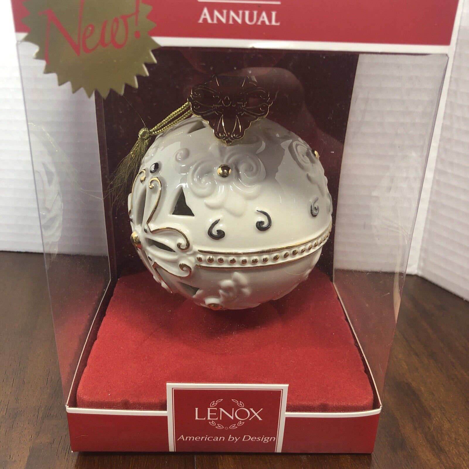 Lenox 2014 Annual Holiday Christmas Ornament Pierced Ornate Gold Accents Ball