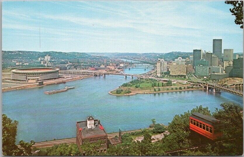 1960s PITTSBURGH PA Postcard DUQUESNE HEIGHTS INCLINE Railway / Bird\'s-Eye View