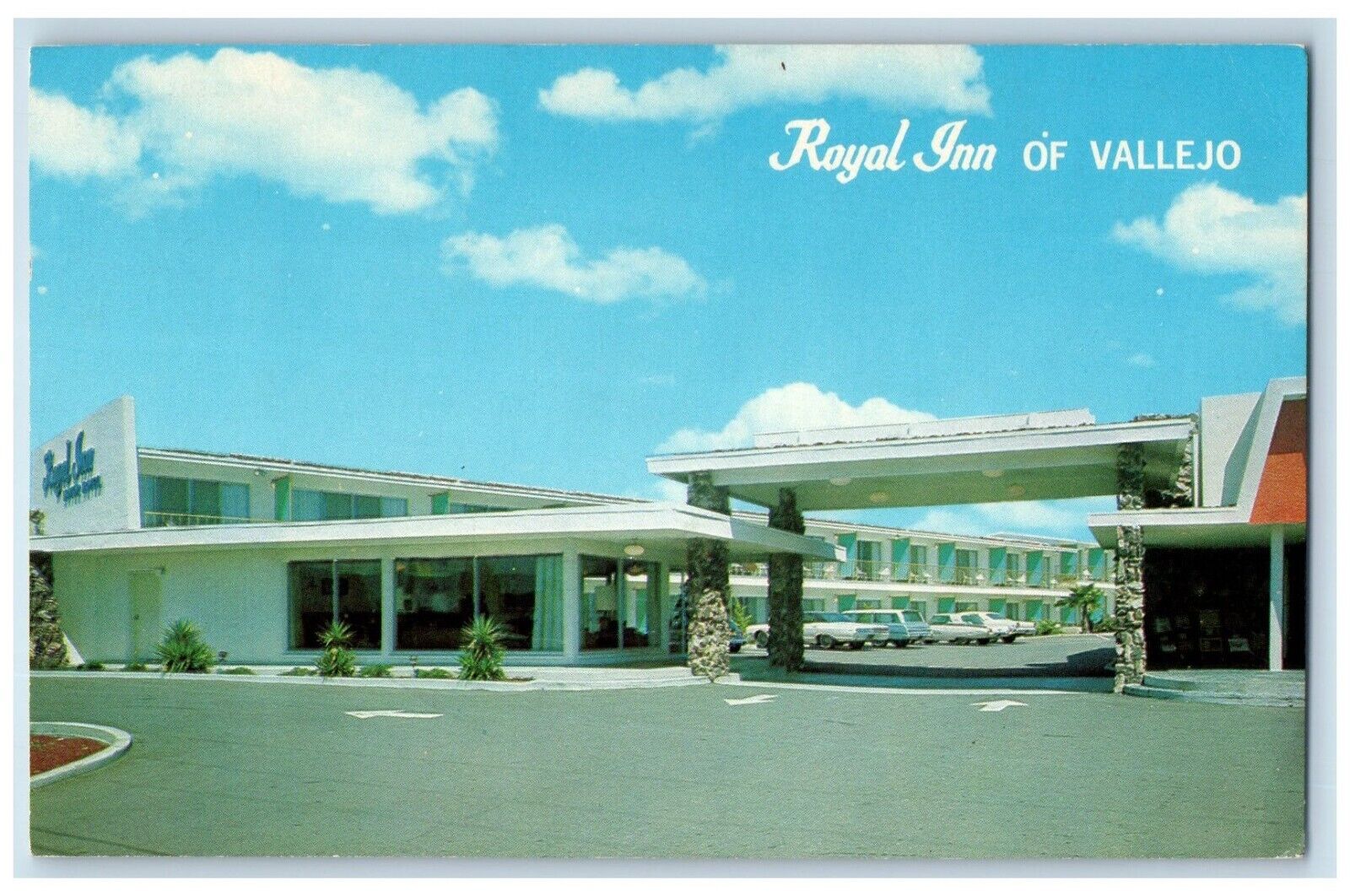 c1960 Royal Vallejo Admiral Callaghan Lane Royal Inn California Vintage Postcard