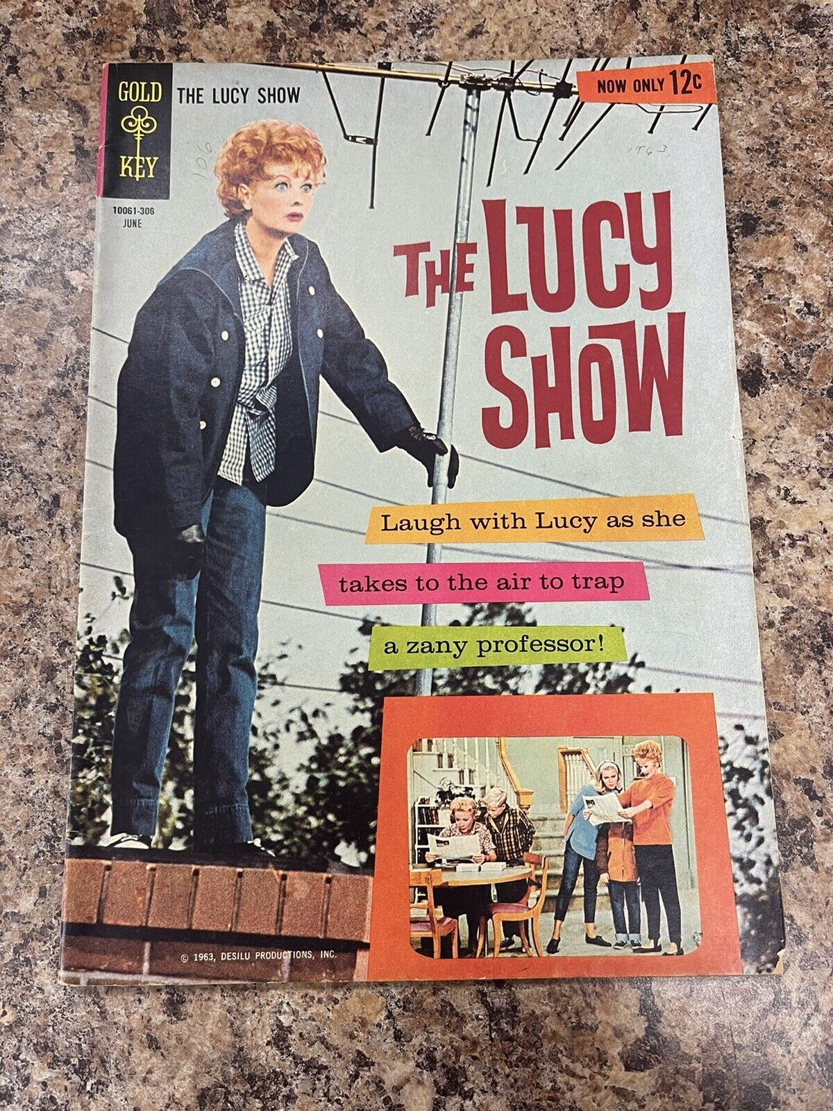 THE LUCY SHOW ISSUE #1 GOLD KEY  COMIC BOOK 1963 ORIGINAL