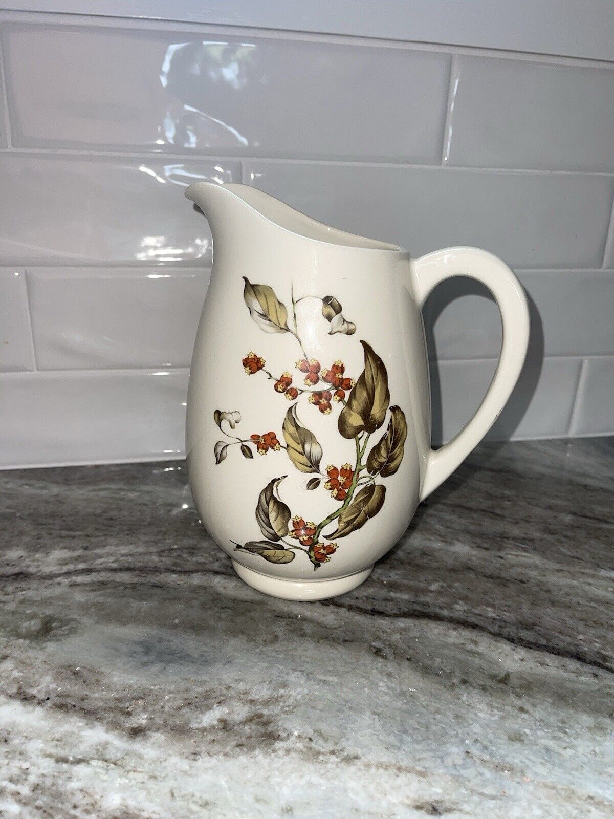 Vintage 1940’s Pitcher- Pristine Condition. 8 “ Made In The USA