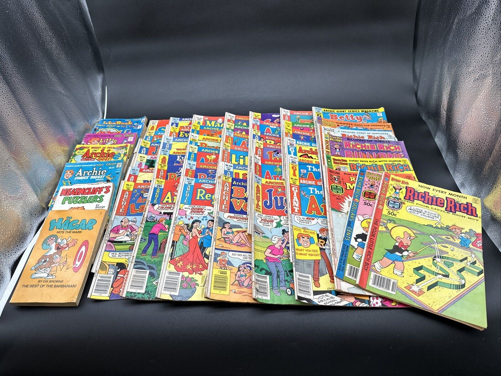 Vintage Archie Comics - Lot Of 50 -  Archie Betty Jughead Veronica - Comic Books