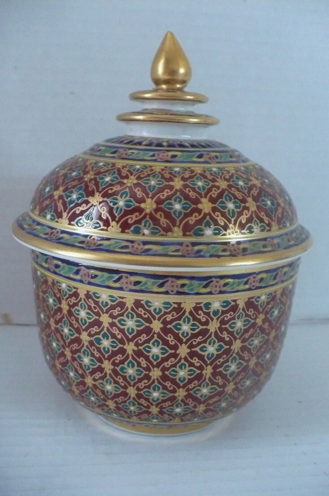 Vintage Benjarong Hand Painted & Gilded Thai Bowl w/Lid