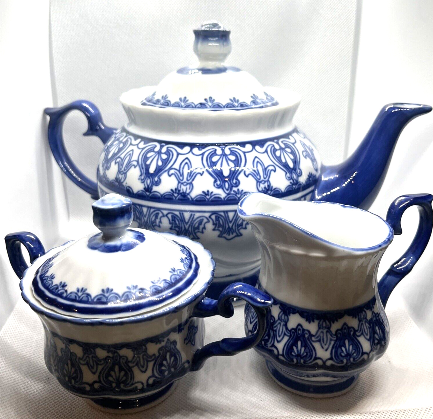 Vintage Pacific Rim  SET Teapot Creamer Sugar Bowl Hand Painted Blue White USA
