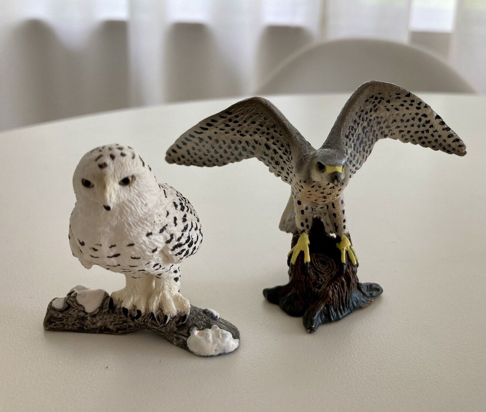 Schleich Snowy Owl on Branch & Peregrine Falcon Lot 2 Figures
