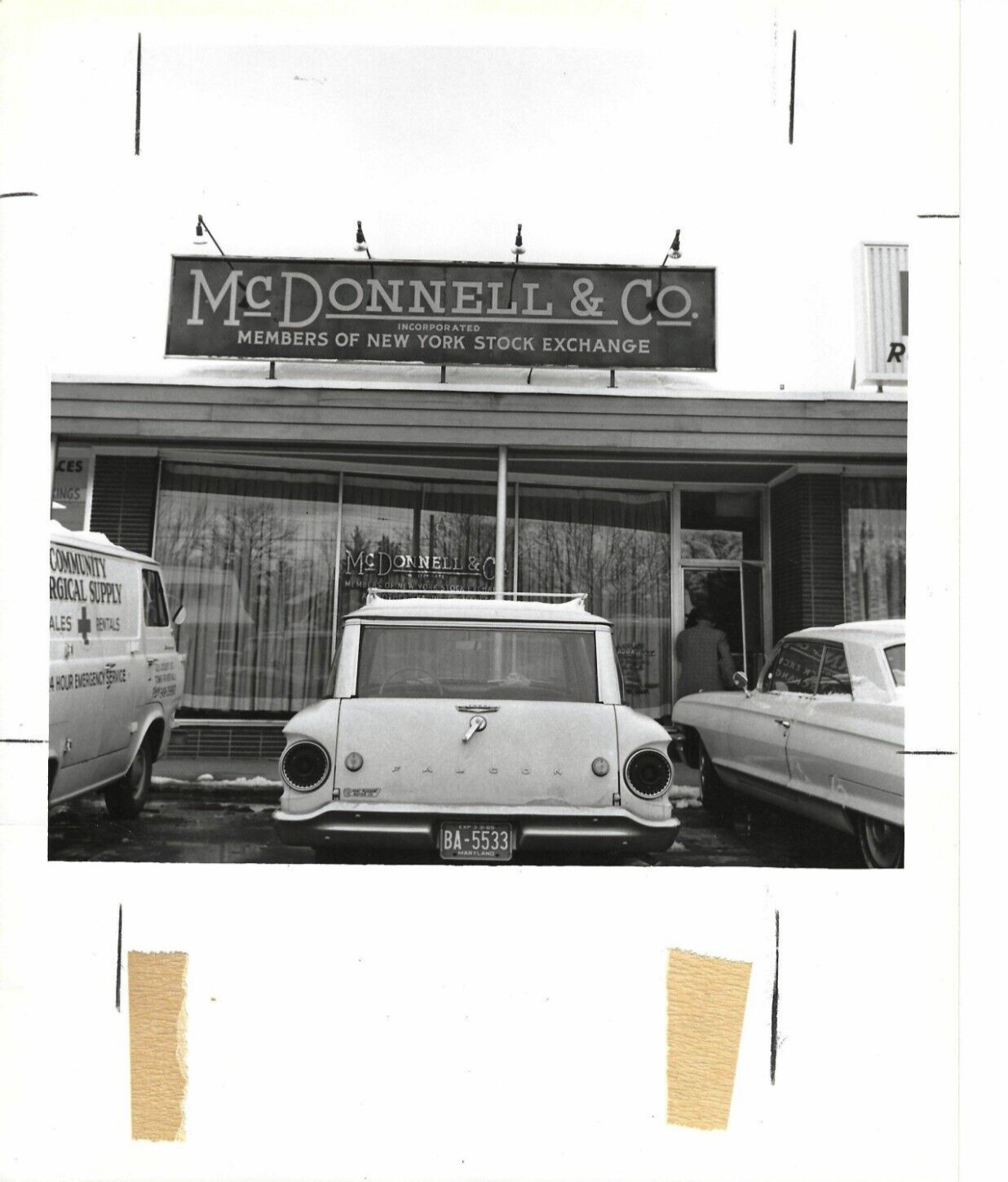 vintage print 1965-  McDonnell & CO -Wall Street Brokerage House- B&W 8x10 photo