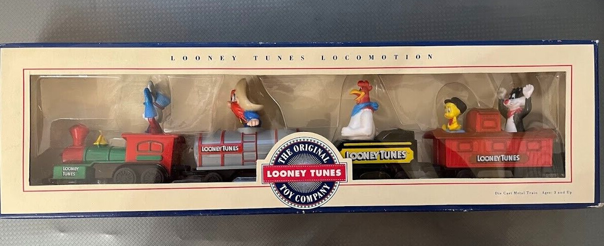 MINT IN BOX VINTAGE 1993 Looney Tunes Locomotion Die Cast 4pc Train Set