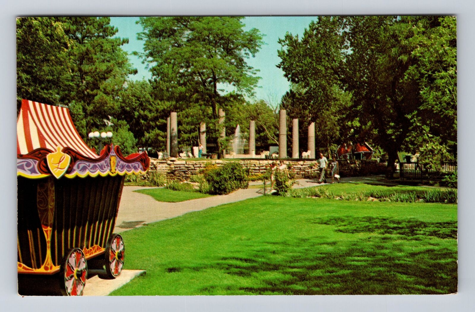 Lincoln NE-Nebraska, Overlook Fountain, Children's Zoo, Vintage c1978 Postcard