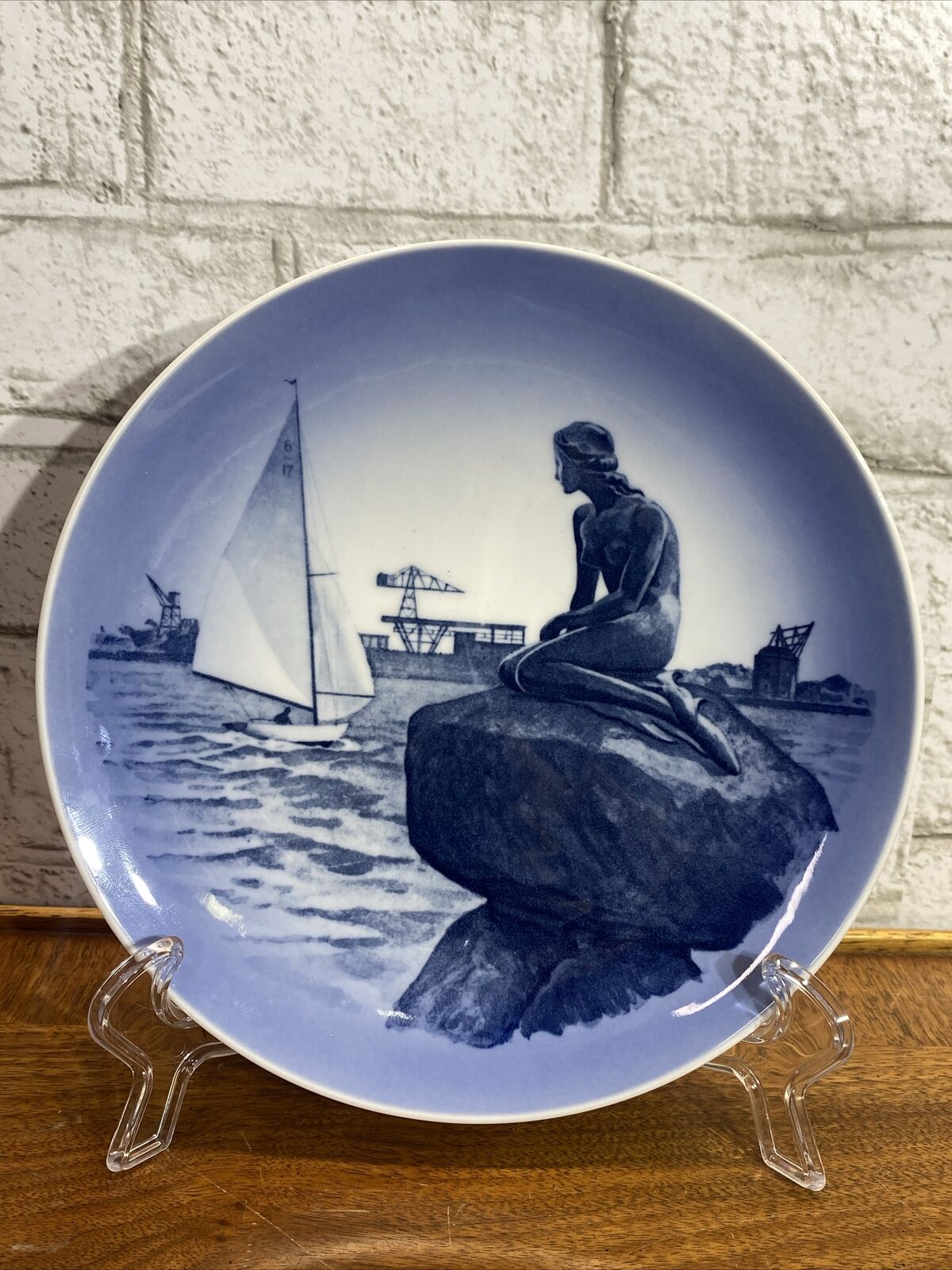 Royal Copenhagen The  Little Mermaid 8” Plate 6/ 17