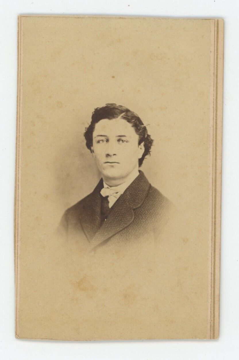 Antique CDV Circa 1860s Handsome Young Clean Cut Man In Suit Milice Warsaw, IN