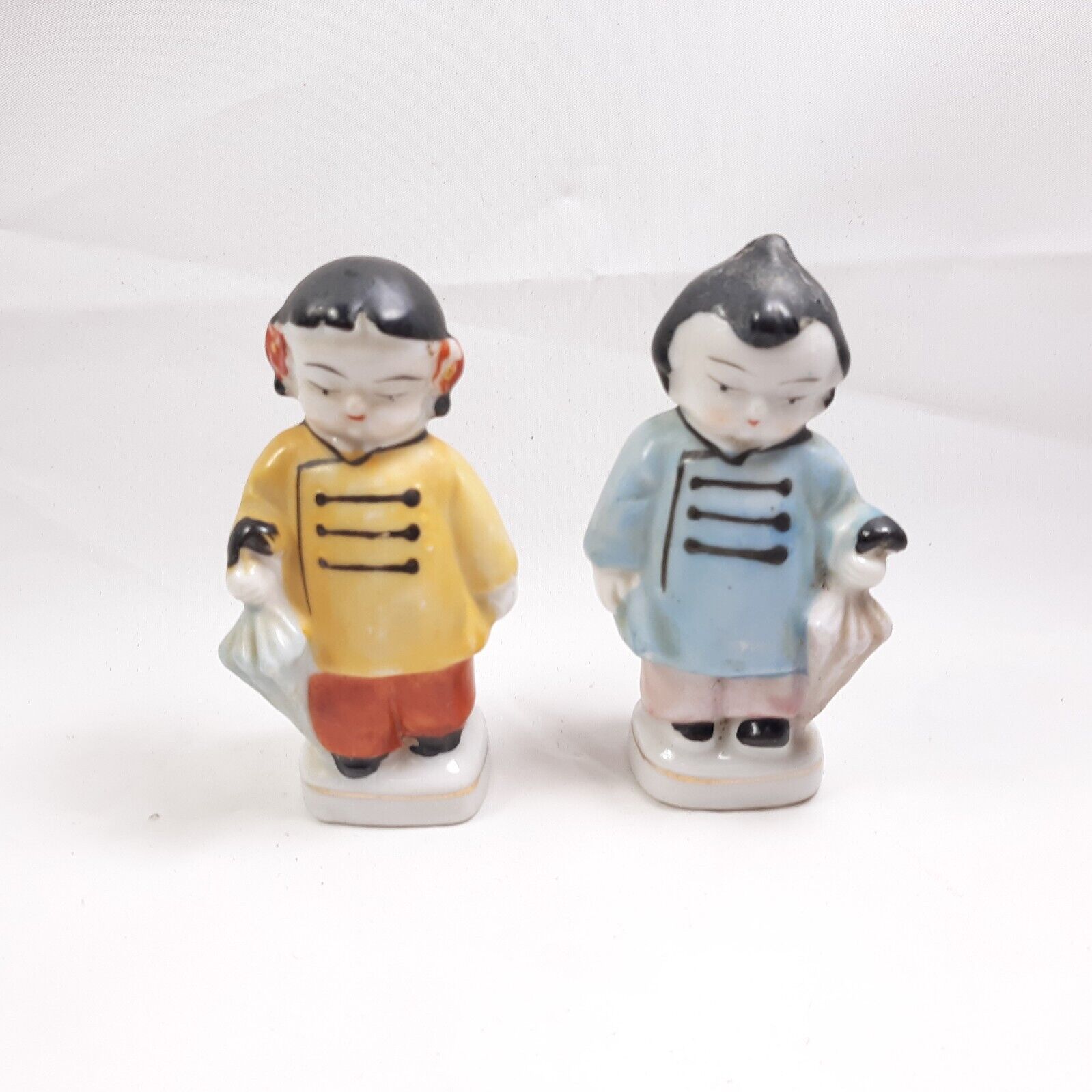 Asian Girl and Boy with Umbrellas Figurines