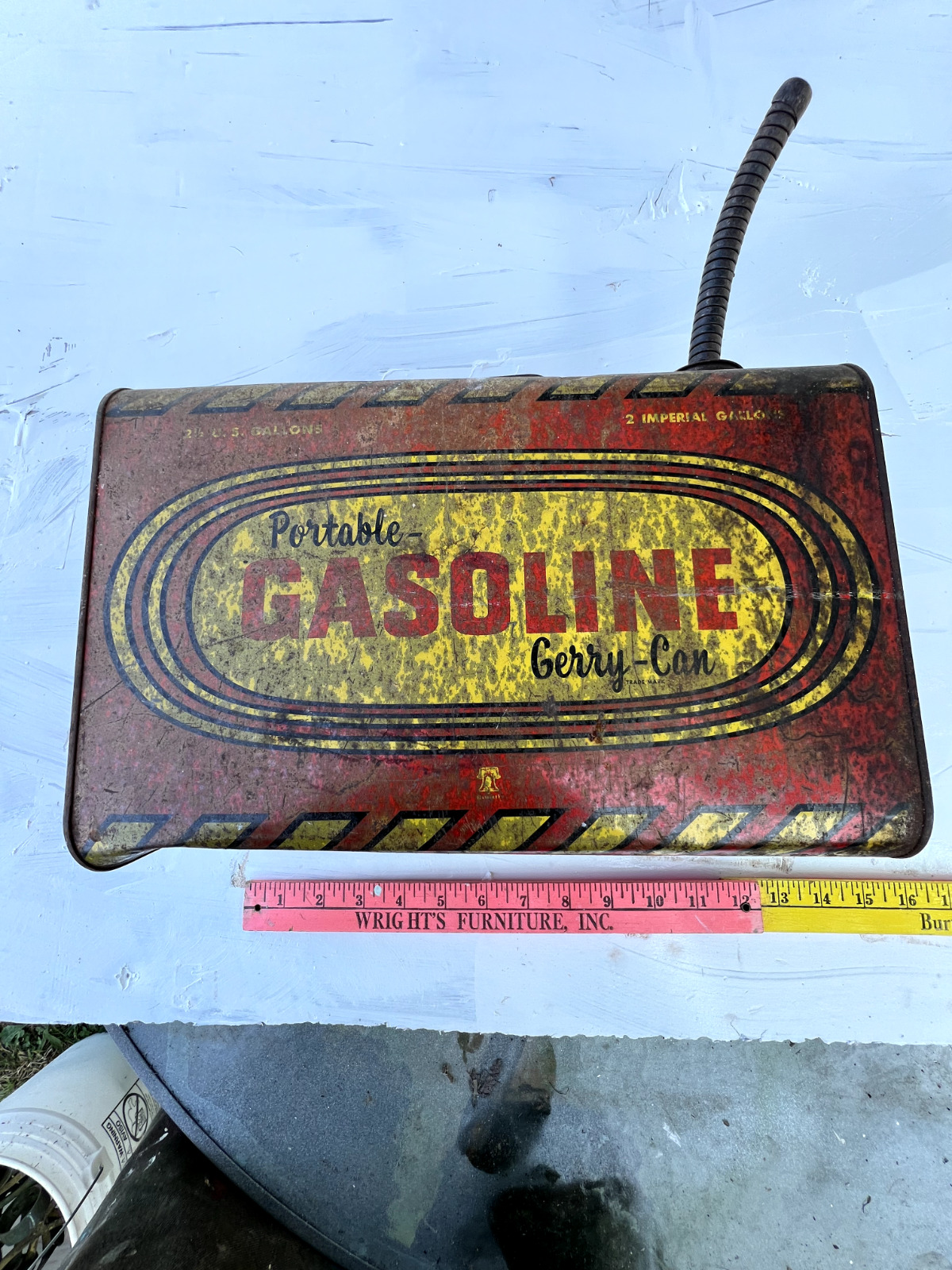 Vintage Antique Rare Portable Gasoline 2 1/2 Gallon Gerry Can
