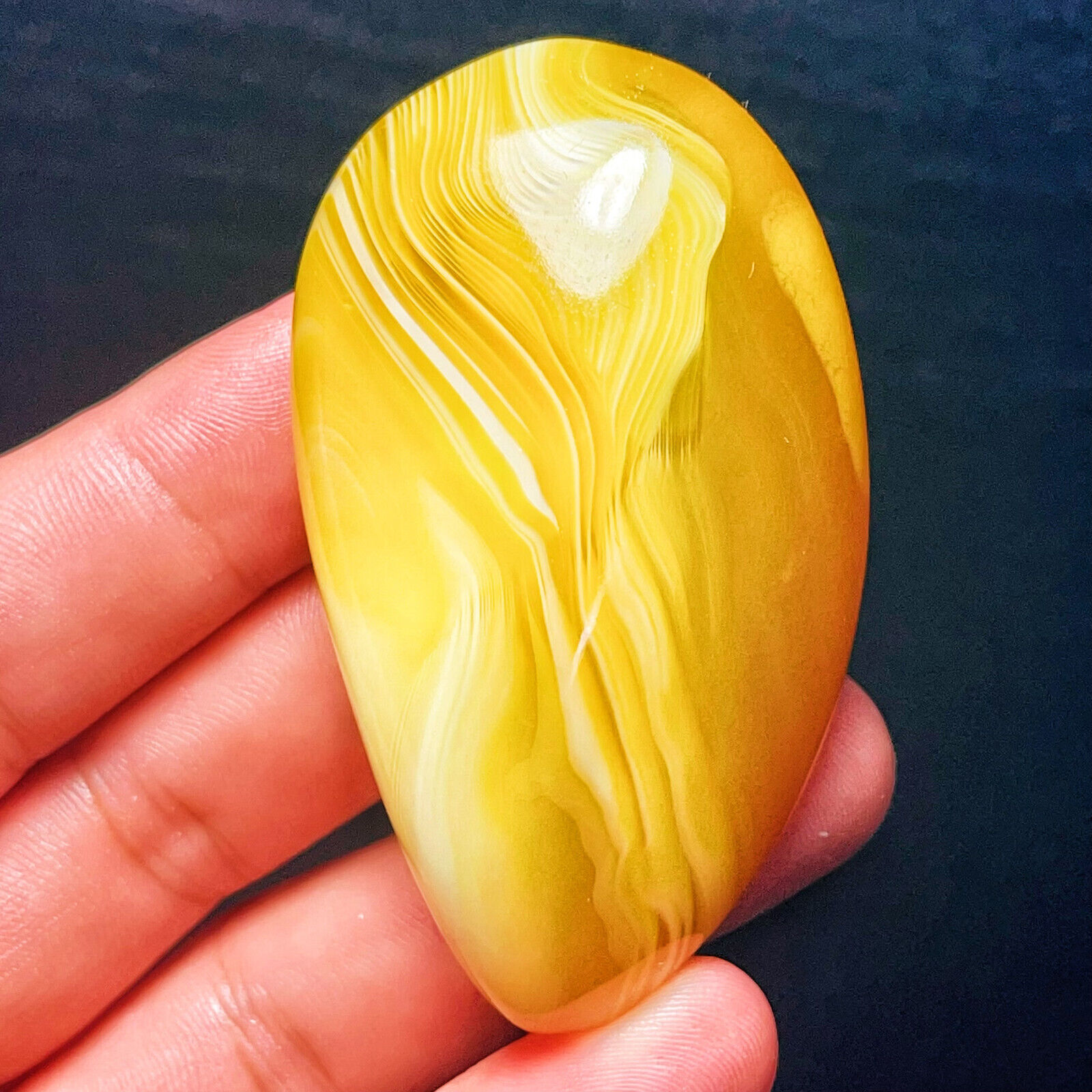 TOP 100G Yellow Polished Silk Banded Agate Lace Agate Crystal Healing L374