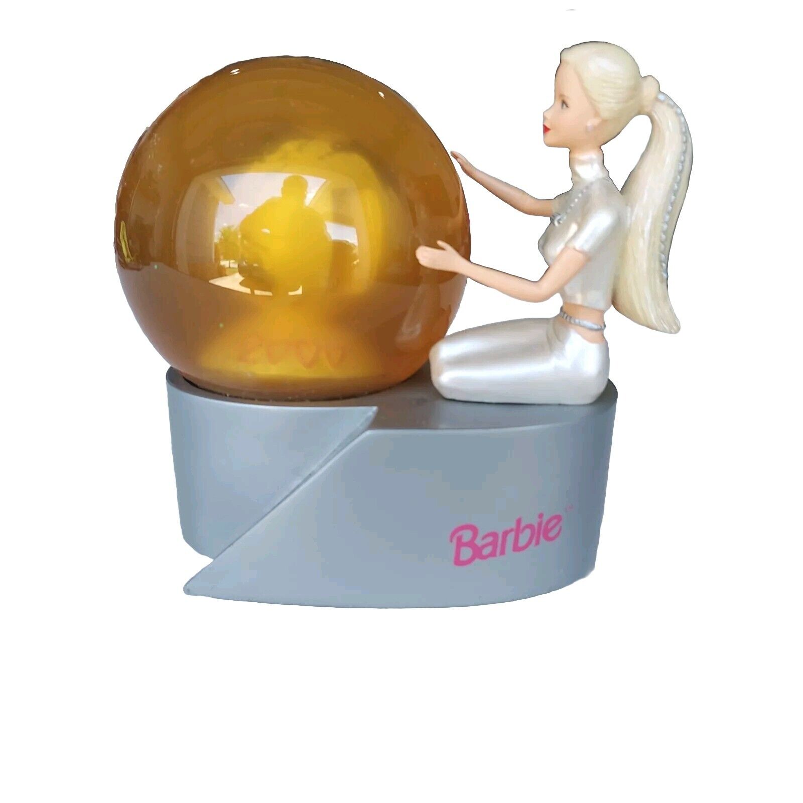 VTG 1999 Barbie Y2K Musical Snow Globe, Used, Yellow Liquid(?)