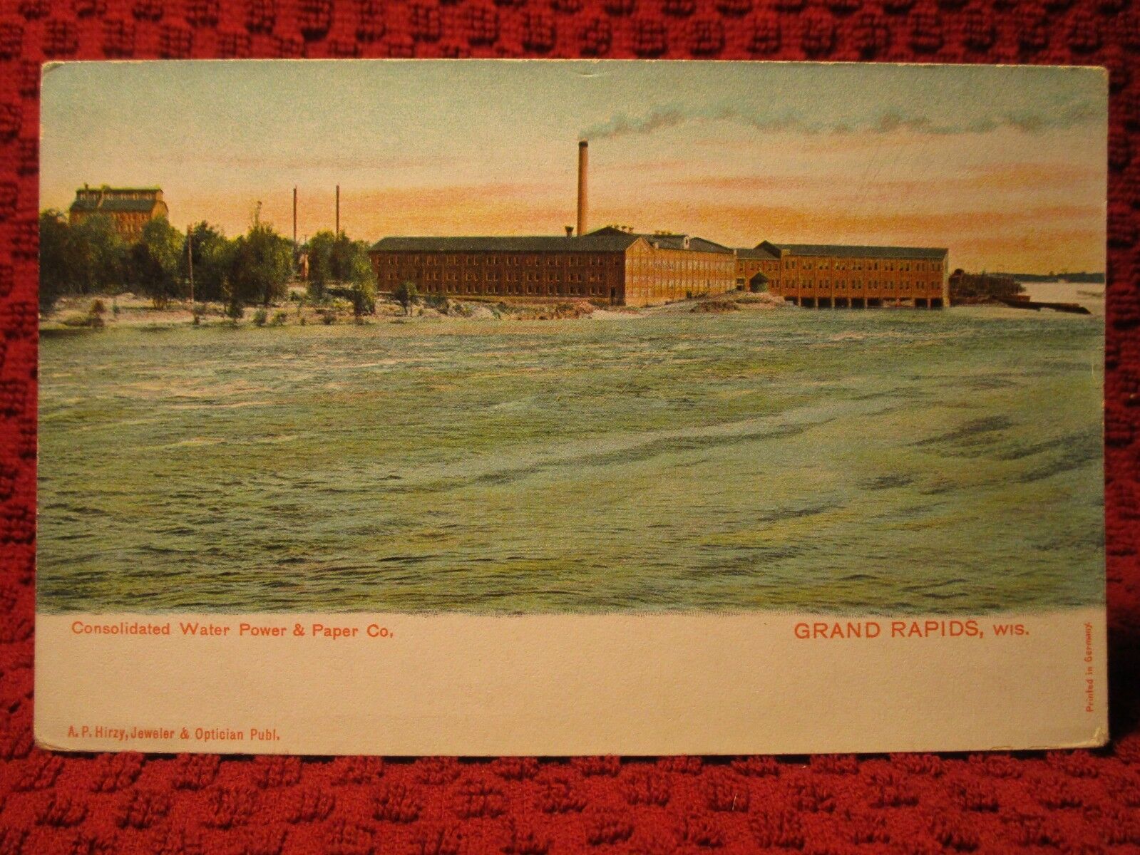 EARLY 1900'S. CONSOLIDATED WATER POWER & PAPER CO. GRAND RAP. WIS POSTCARD. K13