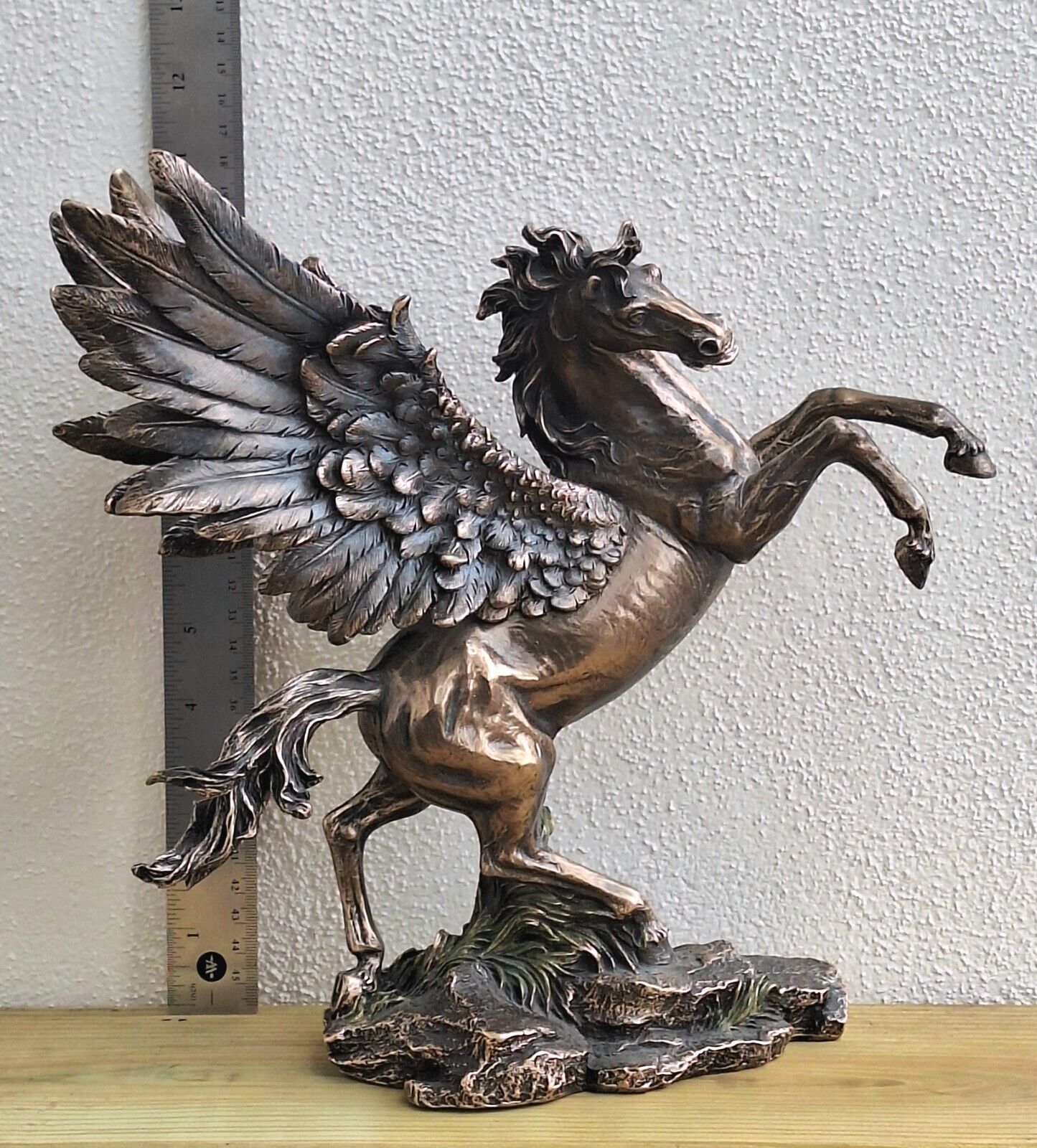 Pegasus Large Statue Bronzed Resin Cold Cast Veronese design great detail BUY