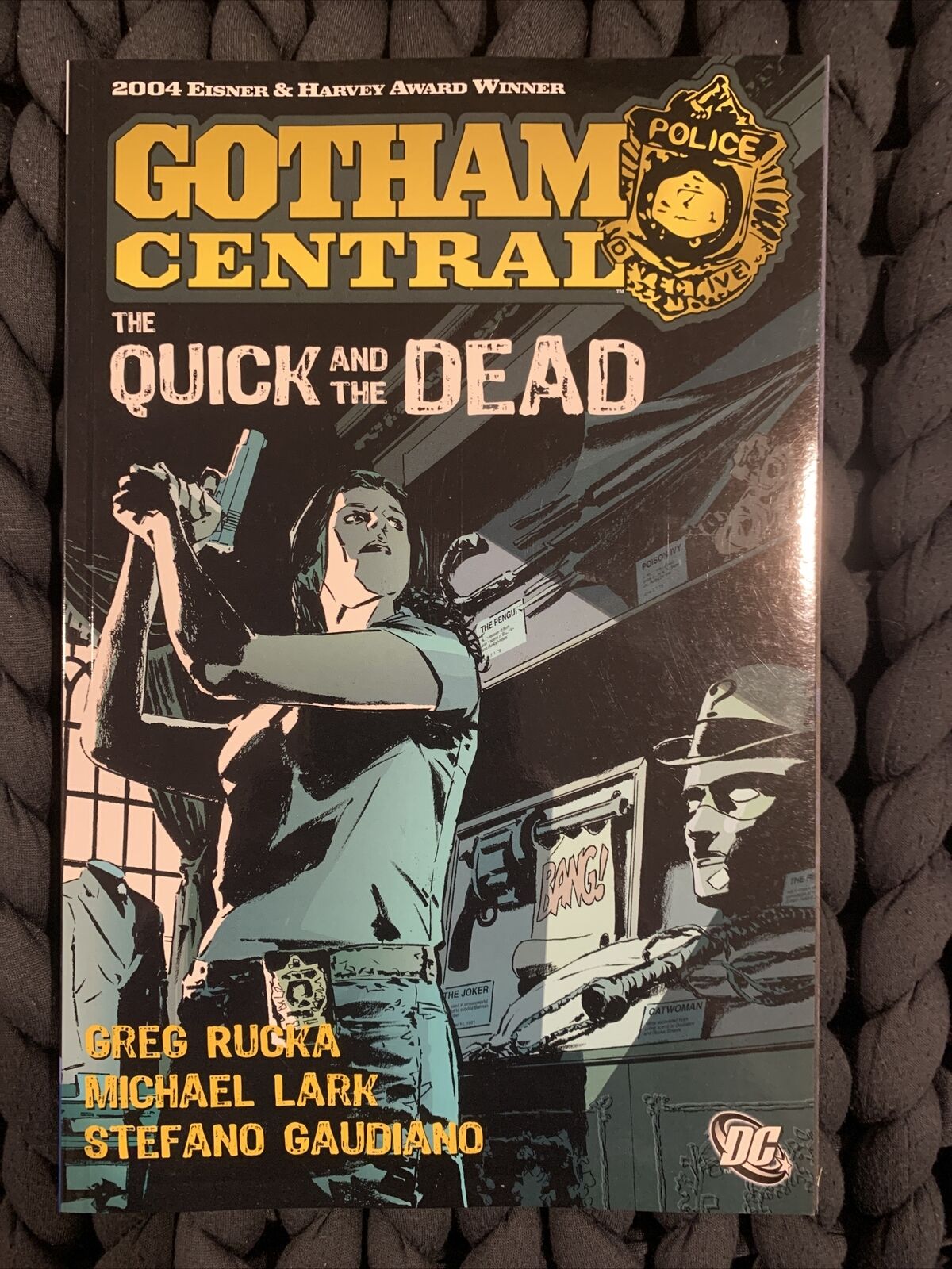 Gotham Central #4: Quick and the Dead by Michael Lark and Greg Rucka (2006, New)