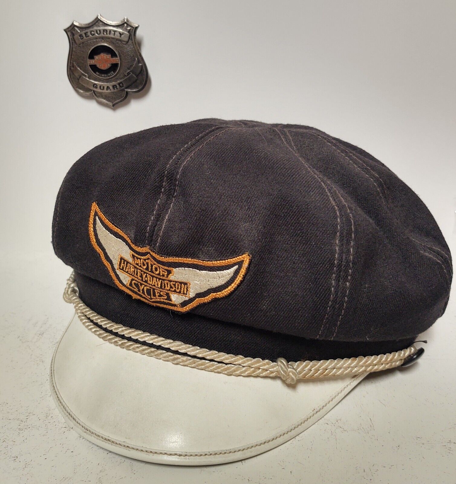 Vintage Original 1940’s-1950’s Harley Davidson Captains Cabbie Hat Cap & Badge