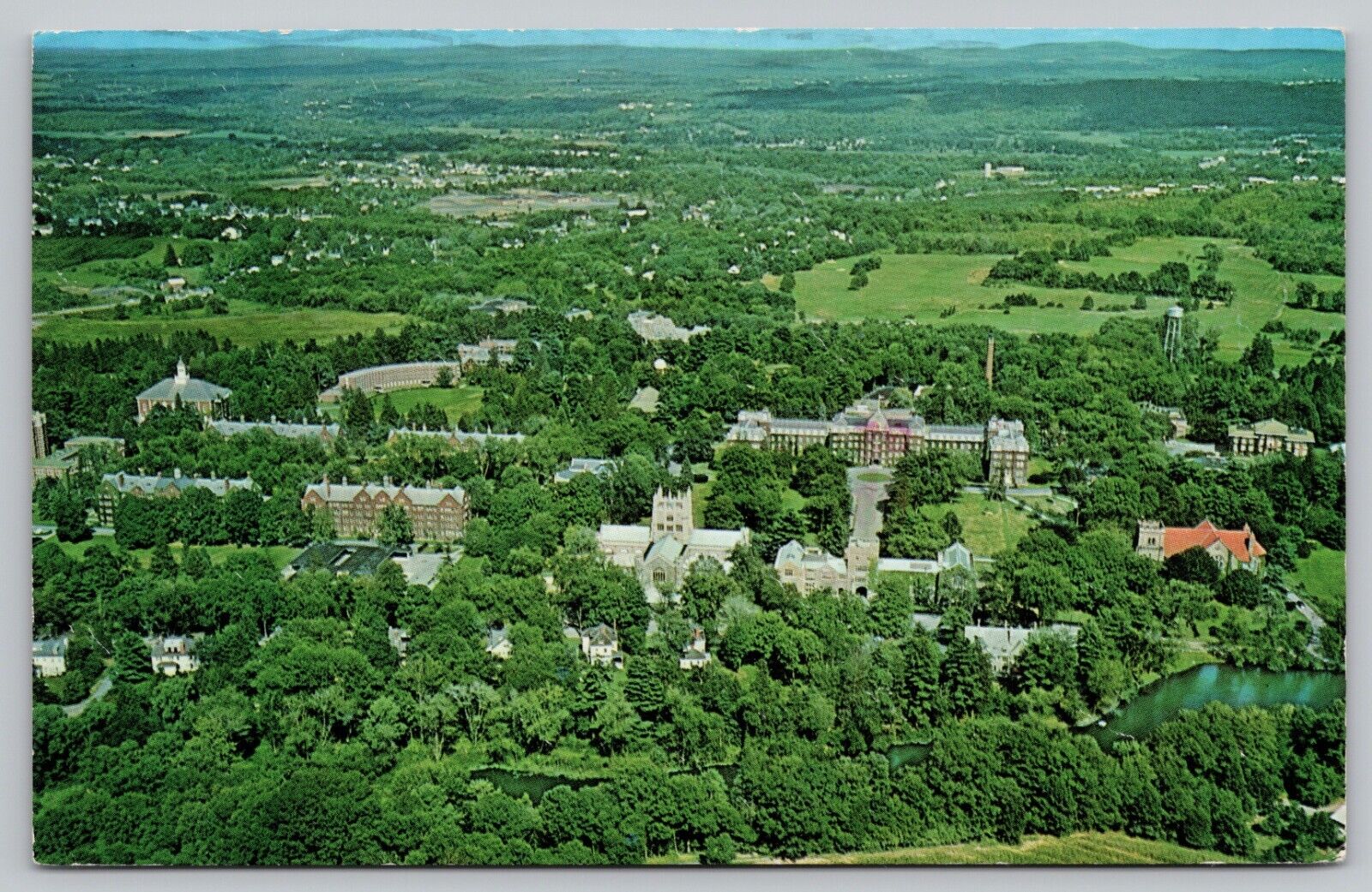 Postcard - Vassar College - Poughkeepsie, New York - Aerial View, 1990 (M7c)