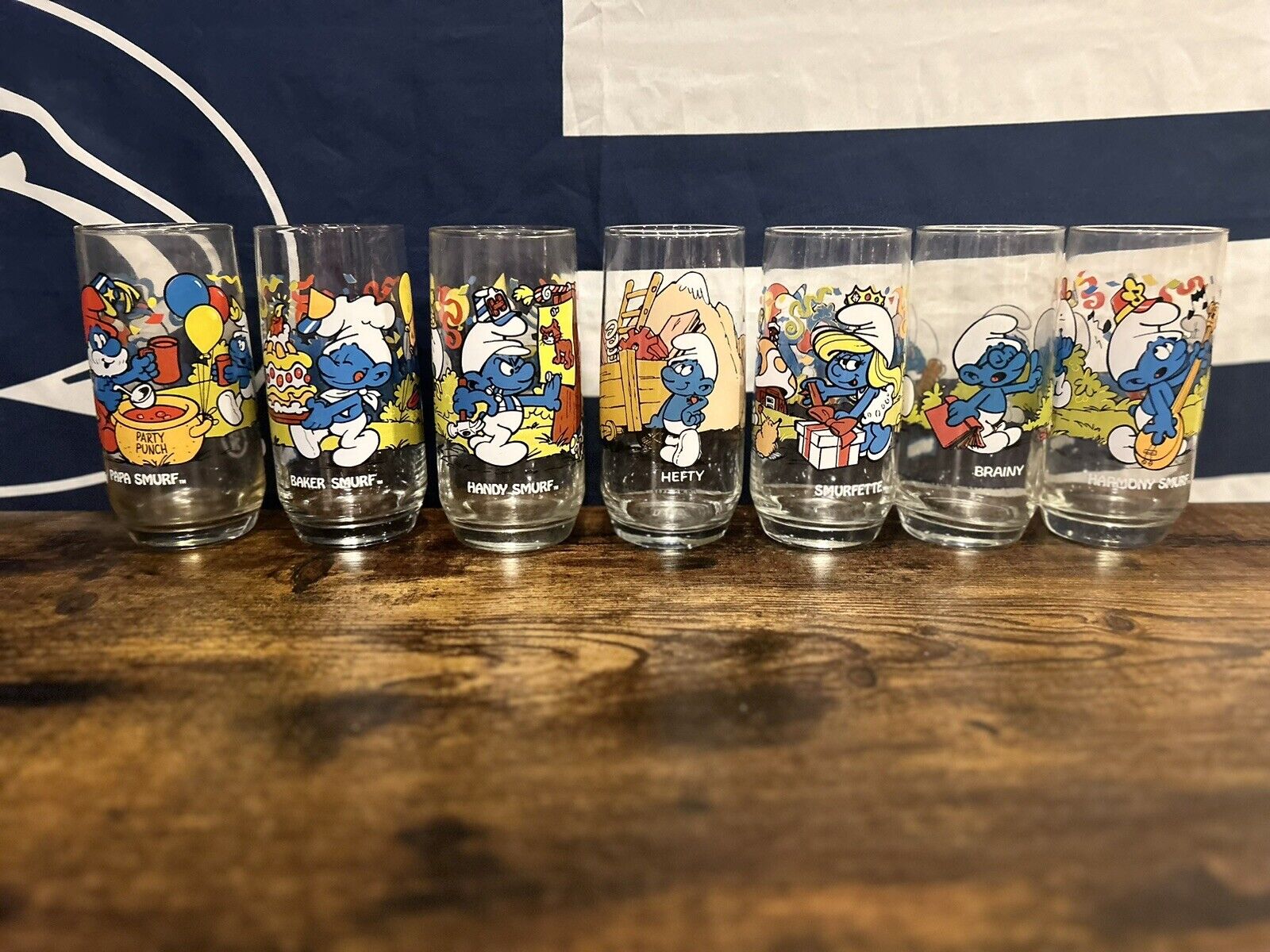 Vintage 1982 & 1983 Smurfs Peyo Collectable Drinking Glasses Lot of 7