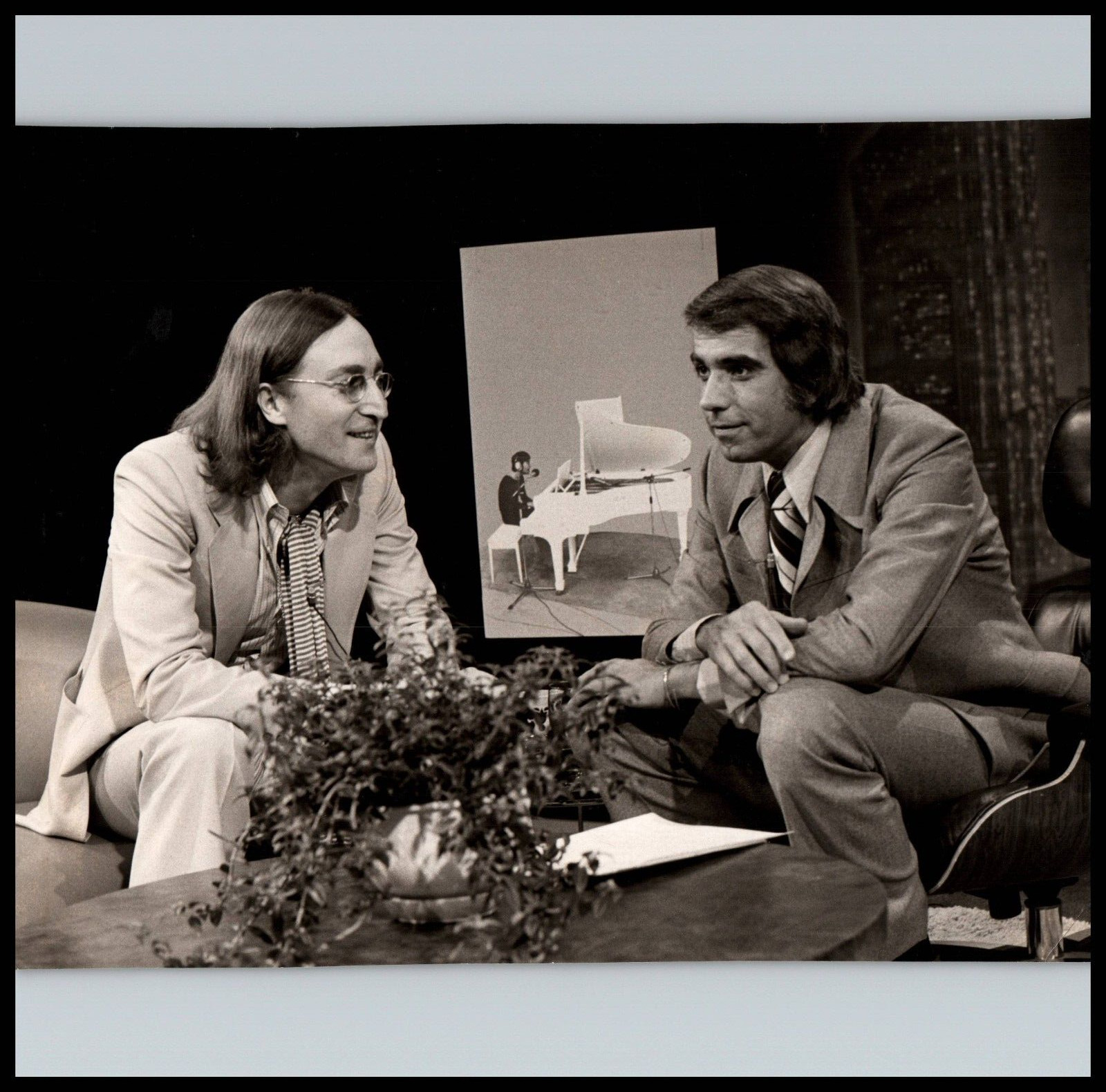 1975 JOHN LENNON THE BEATLES INTERVIEW TOM SNYDER PORTRAIT NBC ORIG Photo 393