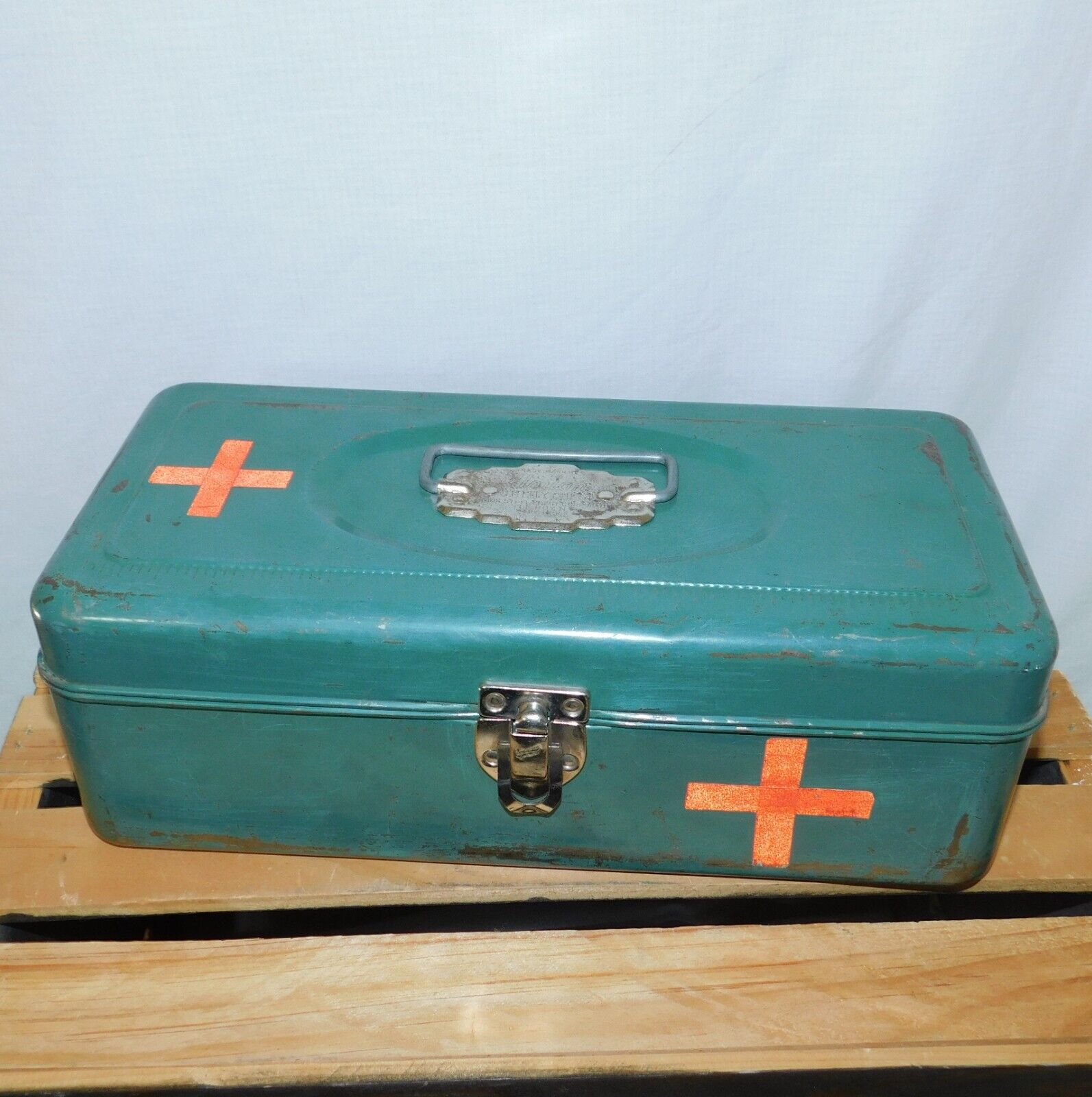 Vtg 1950s Union Utility Chest Steel Tackle Box Tool Box Carrier LeRoy New York