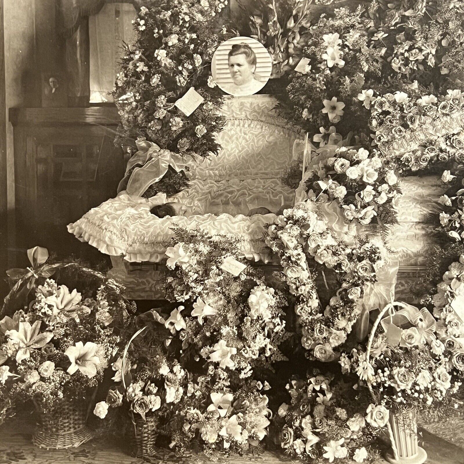 Antique Cabinet Card Photograph Post Mortem Woman Coffin ID Hilda Gustafsen
