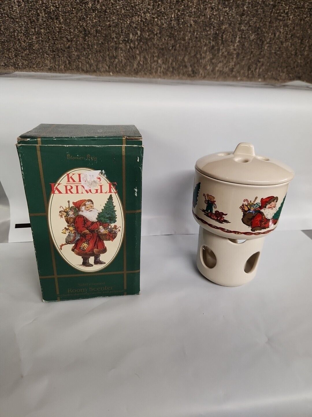 Vintage Potpourri Press Ceramic Room Scenter Santa Christmas Warmer Kris Kringle