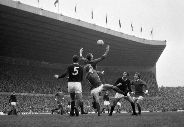 Arsenal goalkeeper Bob Wilson comes out to claim a high cross - 1968 Old Photo 1