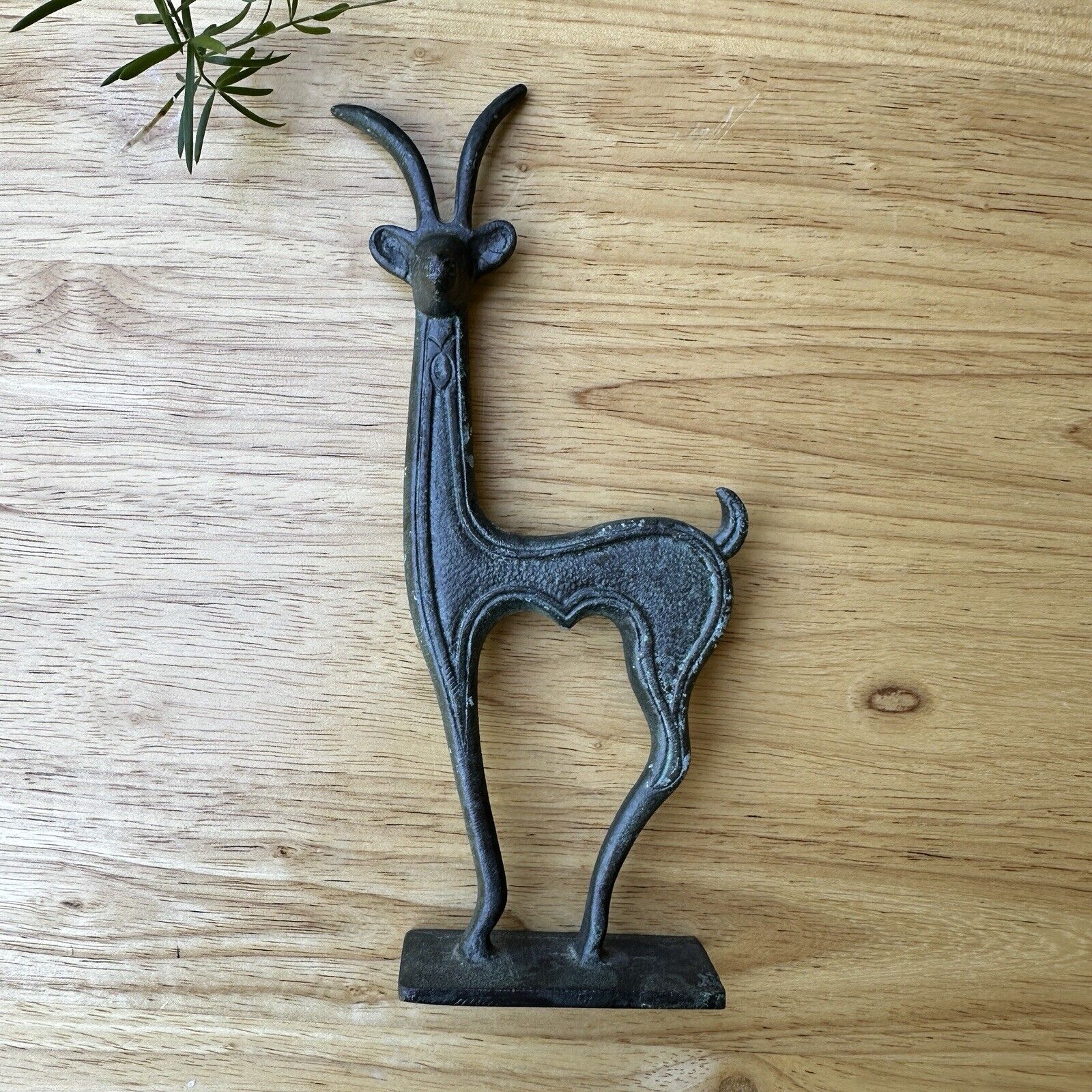 Vintage Art Deco Antelope Gazelle Bronze Metal Figurine Statue 6.75\