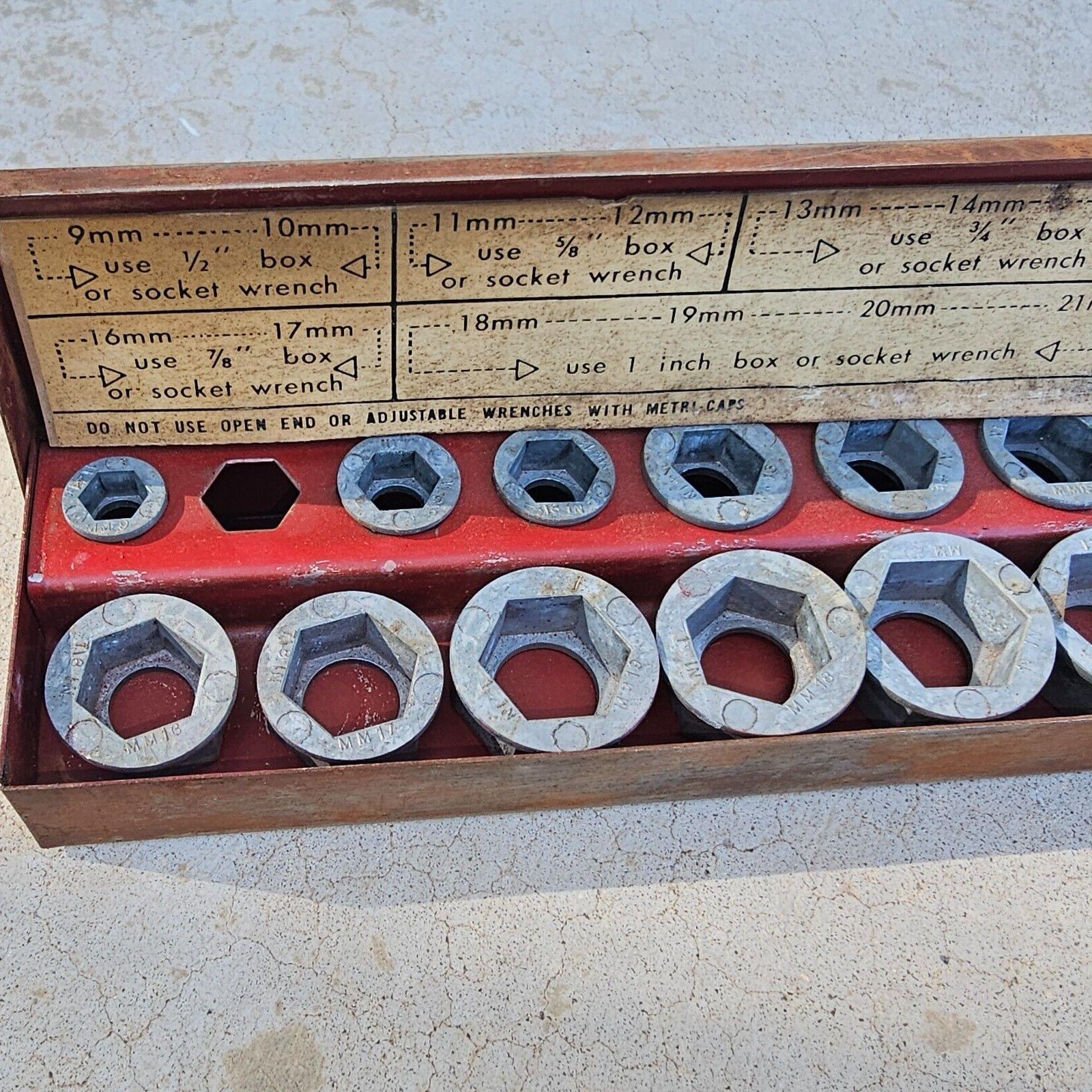 vintage Warner tools  Metric conversion SOCKETS SET OF 12