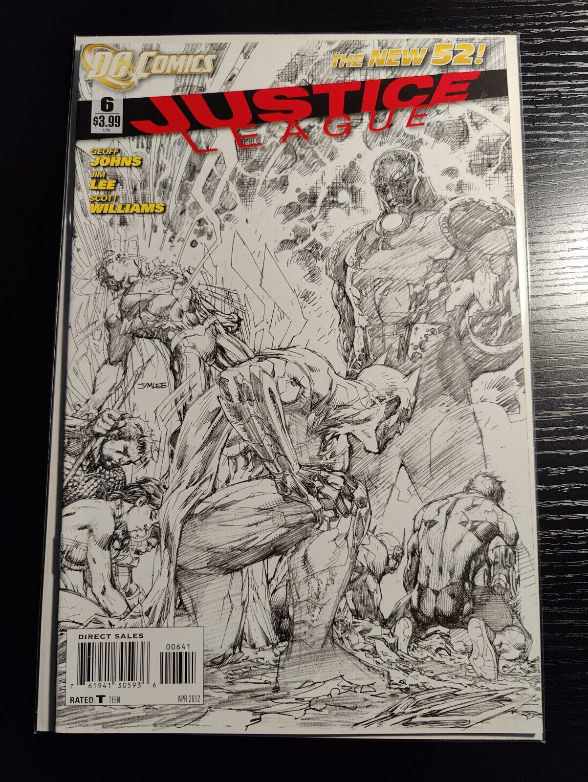 Justice League (DC New 52) #6 (2012) Jim Lee B&W Sketch 1:200 Variant