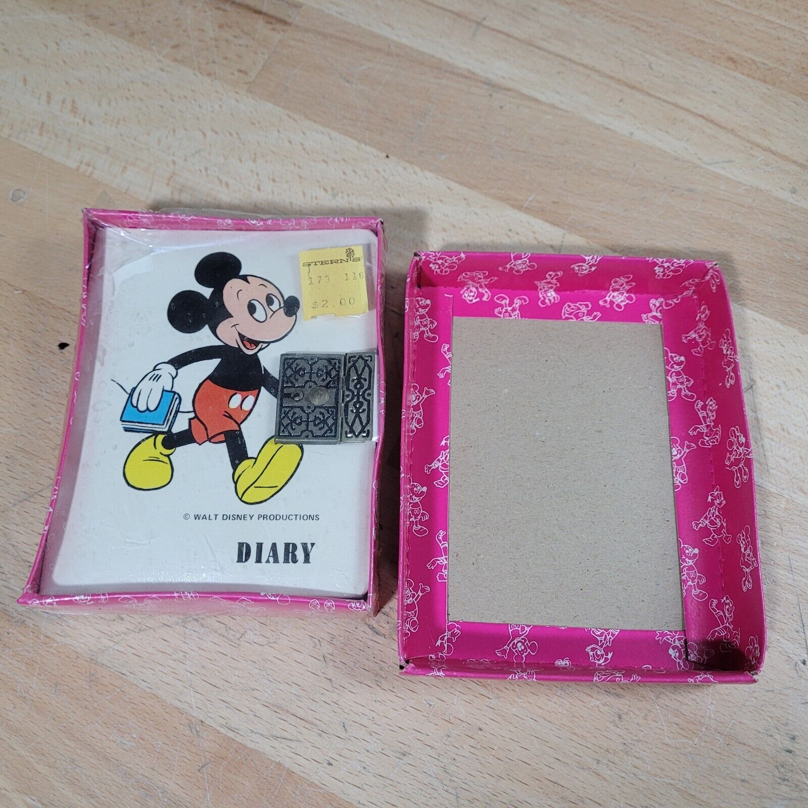 Vintage Disney Mickey Mouse Diary LOCK DIARY w/ Keys 1970s NEW SEALED NEW