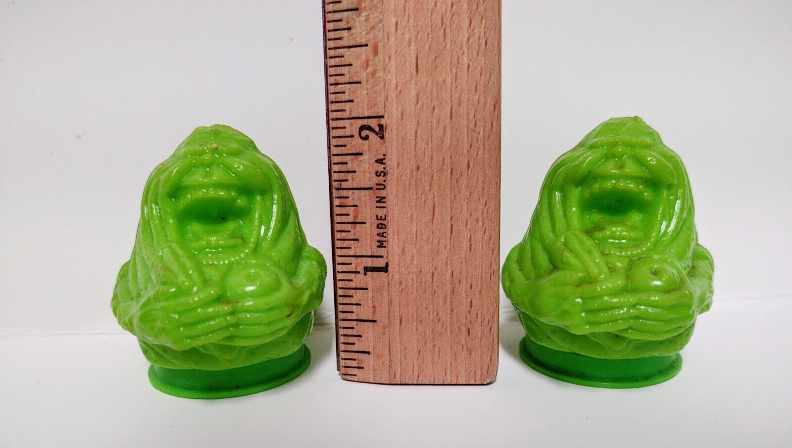 Vintage Ghostbusters Green Slime Columbia Pictures Green Salt & pepper shakers
