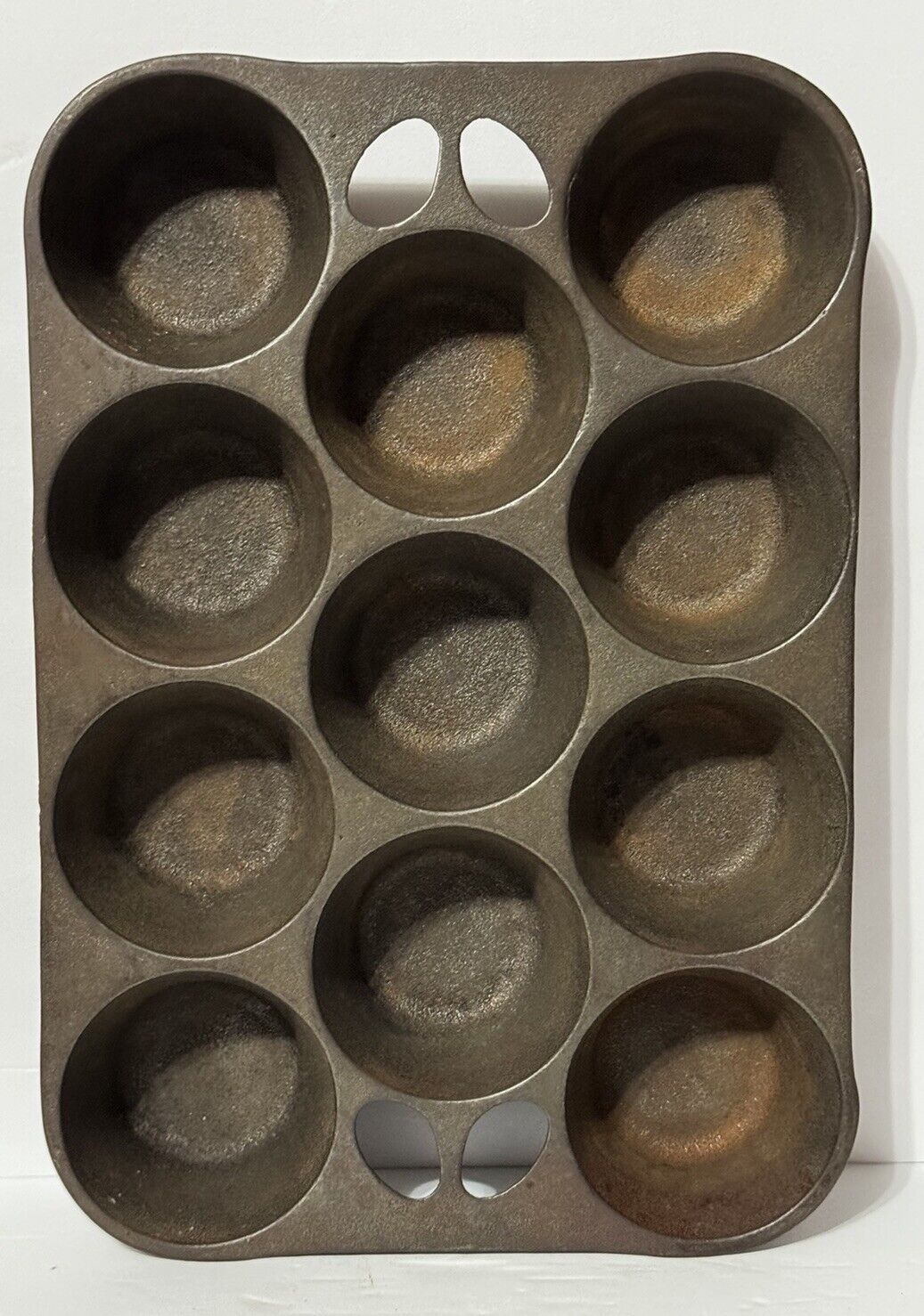 Griswold Wagner Ware Muffin Pan Cast Iron Pop Over 11 Cup USA Made B