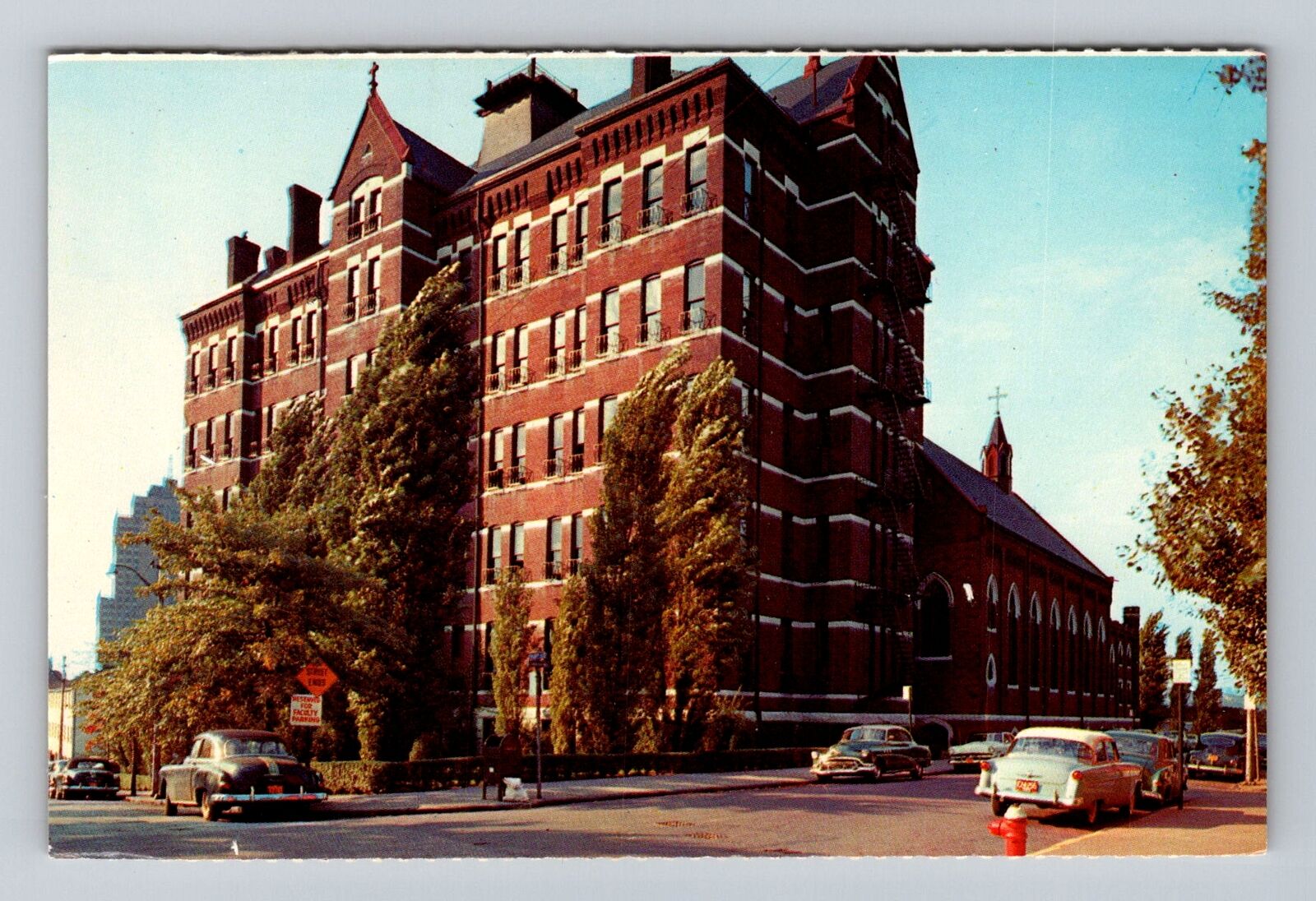 Pittsburgh PA-Pennsylvania, Duquesne University, Vintage Souvenir Postcard