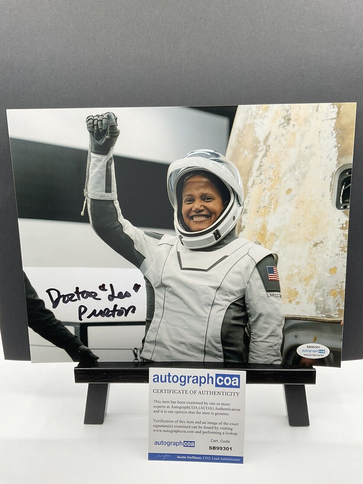 Sian Proctor Astronaut Signed Autographed Photo ACOA Rare SpaceX Mission Leo 