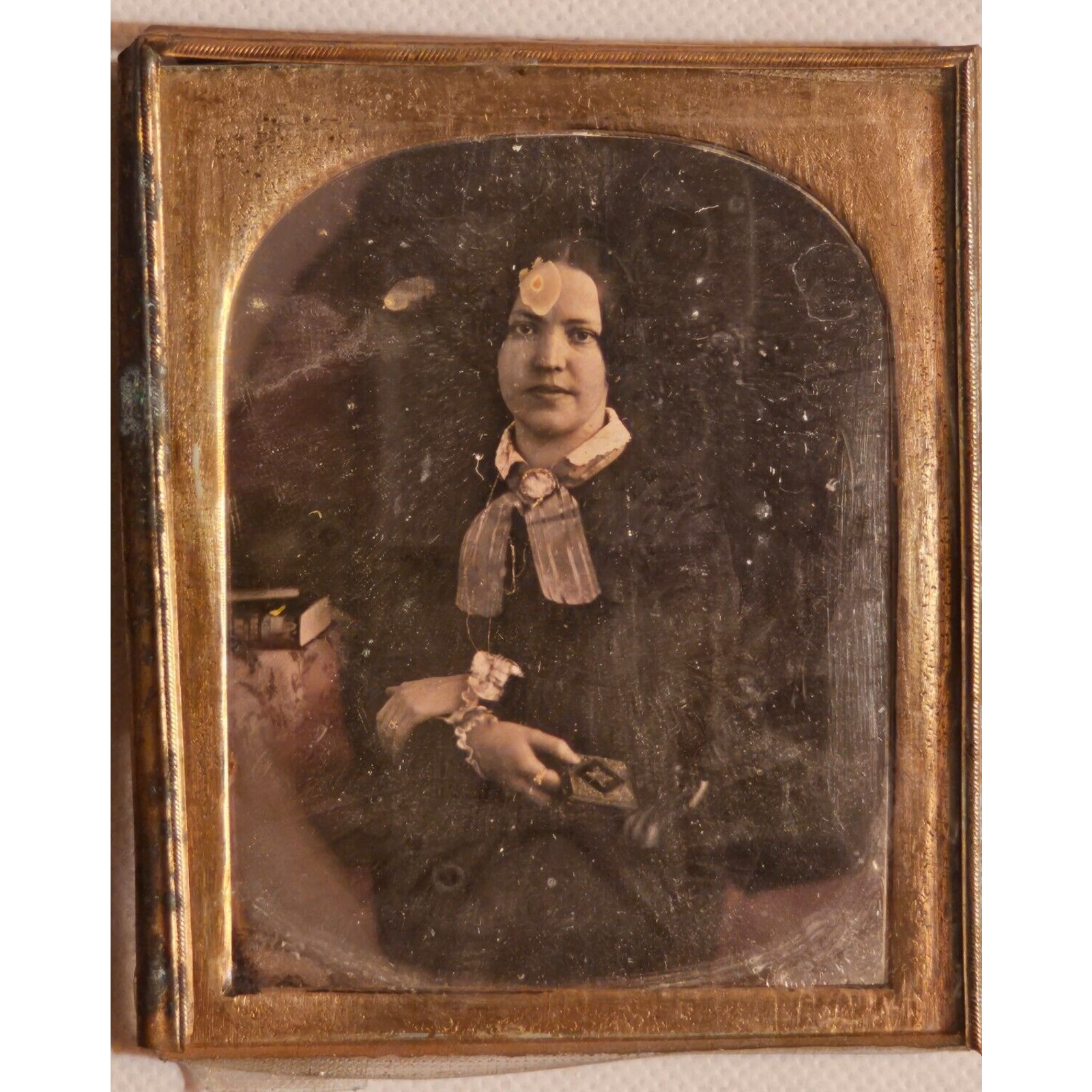 1/4th Plate Daguerreotype Of A Young Woman With Some Coloring Of Jewelry