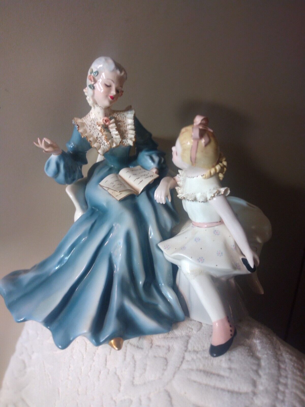 Vtg Florence Ceramics Porcelain Figurine Pair STORY BOOK HOUR  50\'s SEE COND.